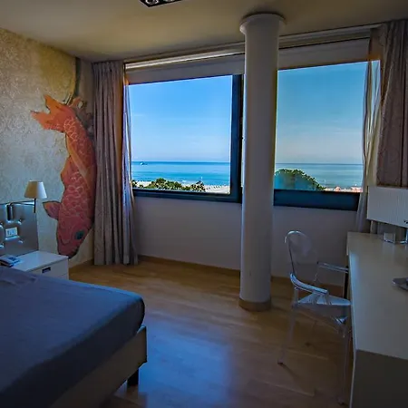 Hotel San Francisco 3*